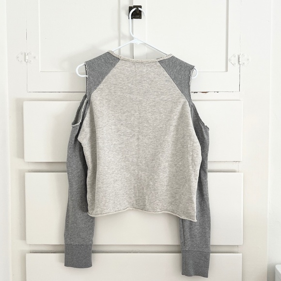 RAG & BONE Standard Issue Slash Pullover Cold Shoulder Sweatshirt Size Small - Picture 5 of 6
